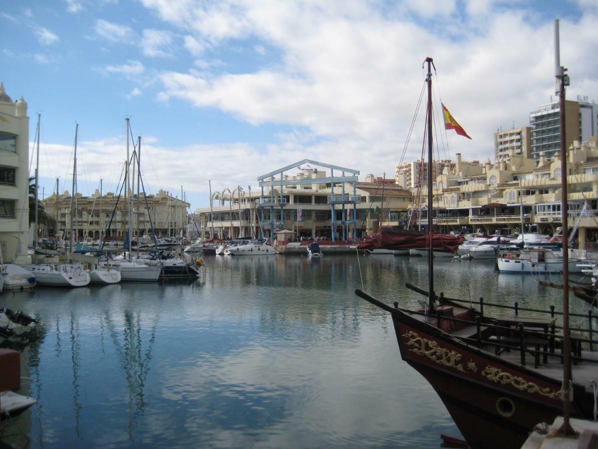 Apartamento En Puerto Marina Бенальмадена Екстер'єр фото
